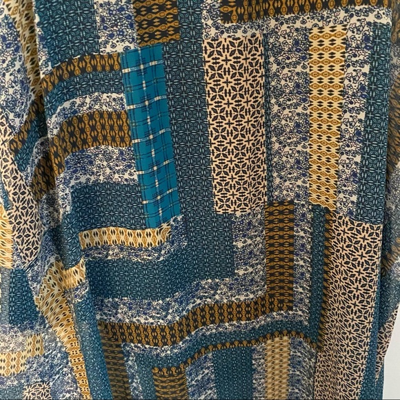 Like Mynded patterned maxi dress with cutout - Picture 6 of 7